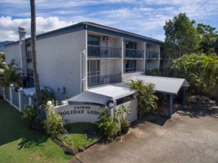 cairns-holiday-lodge-103-380x260c